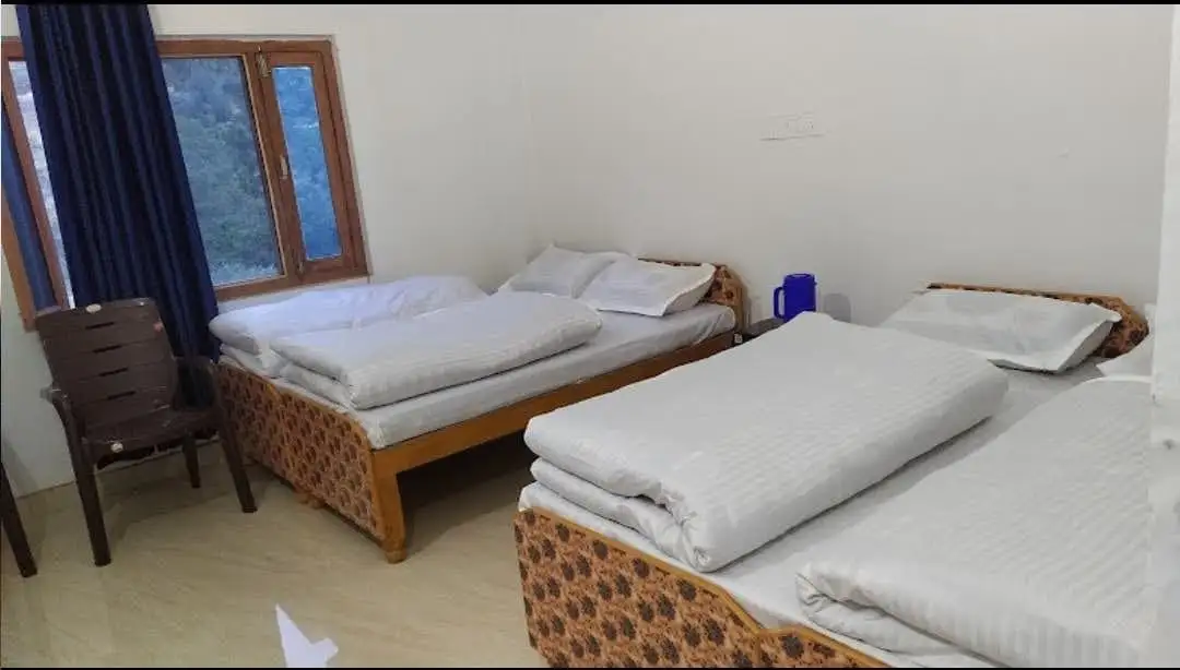 four bed room of hotel Adiyogi sersi kedarnath